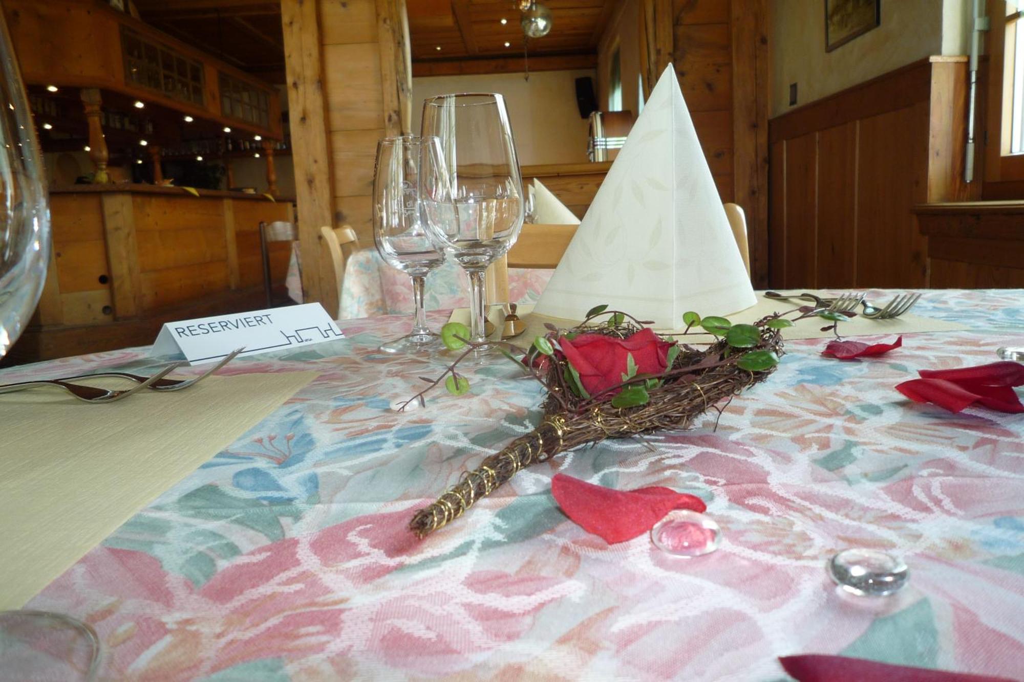 Hotel Restaurant Jura Kerzers Buitenkant foto