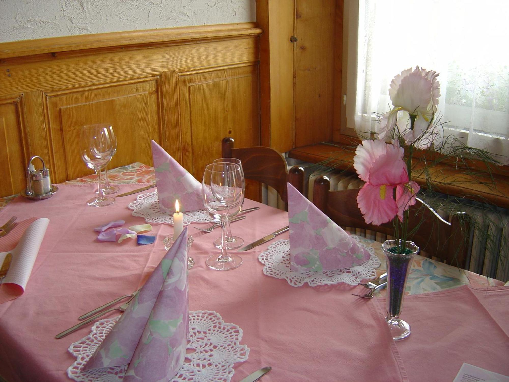 Hotel Restaurant Jura Kerzers Buitenkant foto